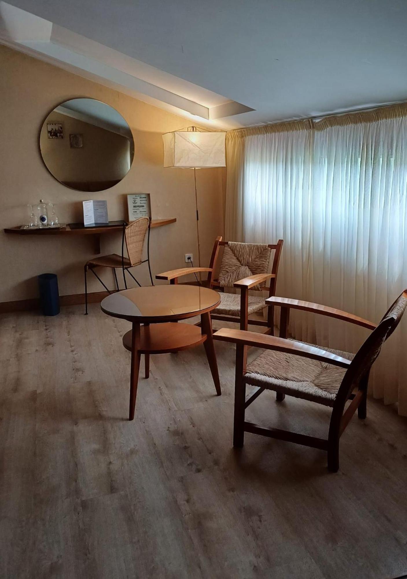 Ruta Jacobea Otel Lavacolla Dış mekan fotoğraf